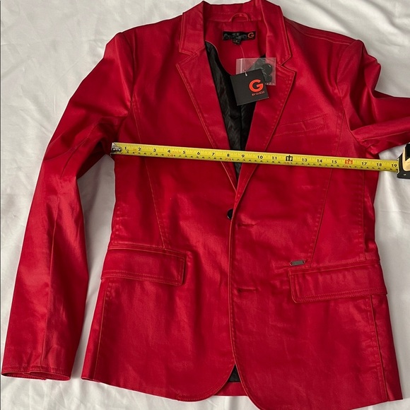 Guess Vibrant Red Blazer - Picture 3 of 15